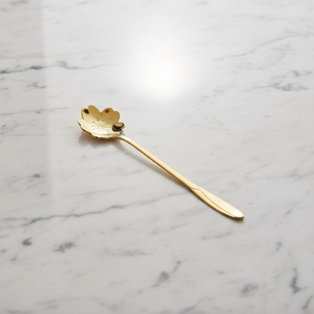 gold spoon flower
